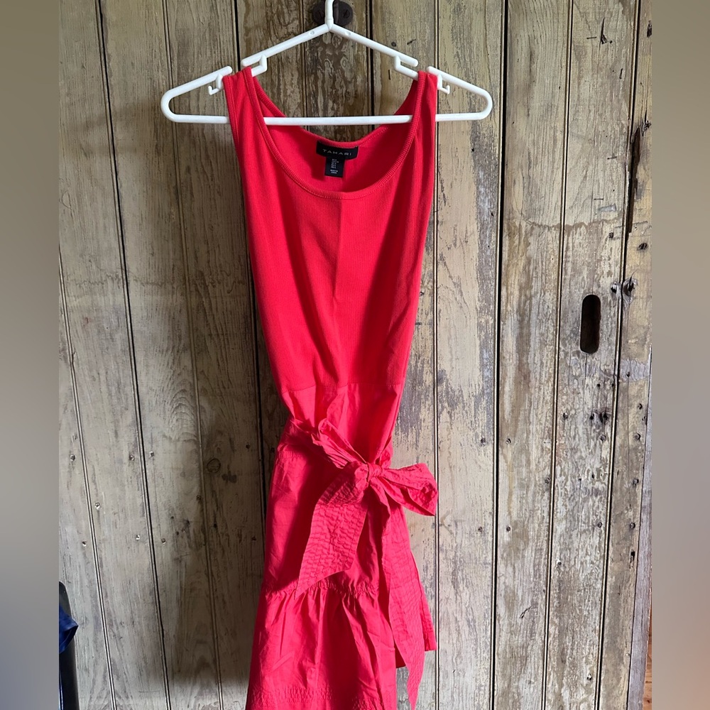 Tahari Red Sleeveless Dress